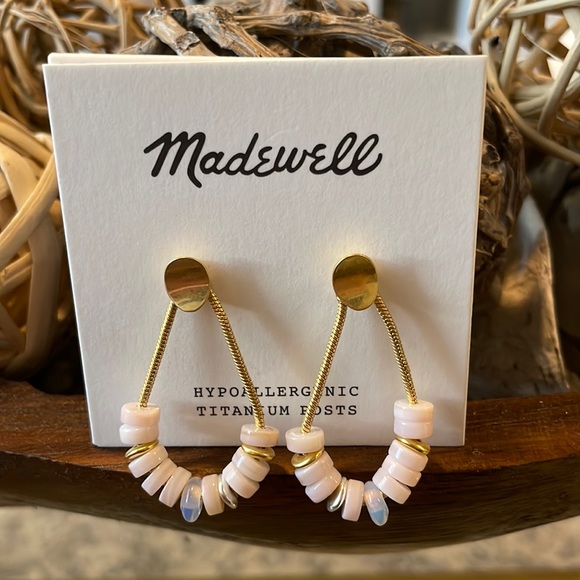 NWT Madewell Mother of Pearl Beaded Gold Dangle Earrings - Picture 3 of 4